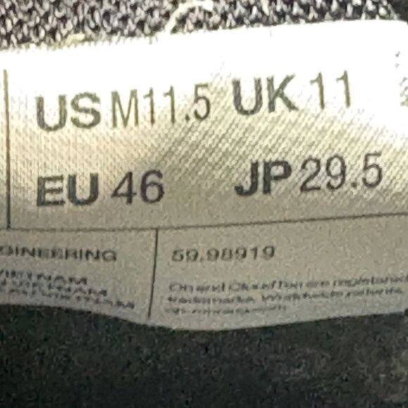 Size 11.5 - Men’s On Cloud Black shoes - Picture 9 of 9